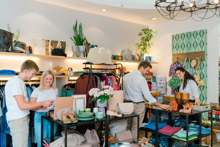 Mehr zu Sopping in Kassel – mit Insider-Tipps und den besten Orten zum Einkaufen